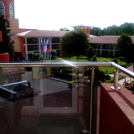 In Admiral Plaza